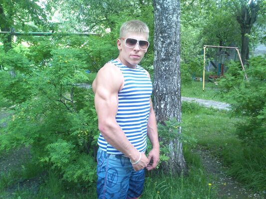  ,   Aleksei, 32 ,     , c 