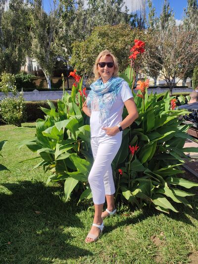  -,   Elena, 54 ,   ,   