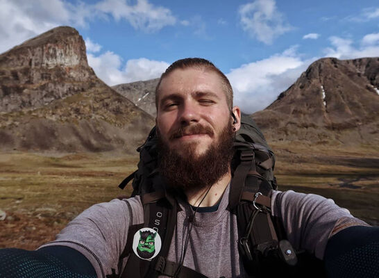  ,   Markus, 46 ,   ,   