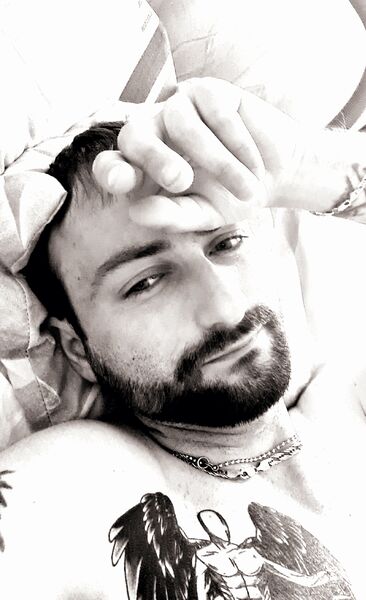  ,   Vladislav, 27 ,   ,   