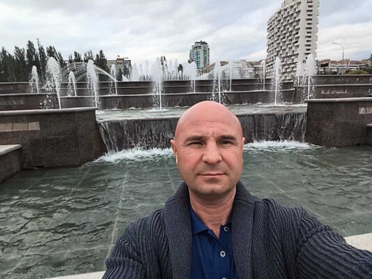  ,   Alexx, 43 ,   ,   , c , 