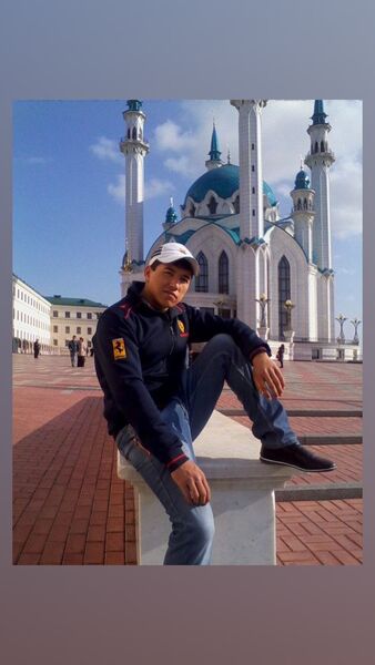  ,   Sarvarbek, 31 ,   ,   , c 