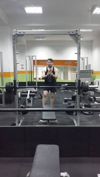  ,   Davit, 44 ,   ,   , c 