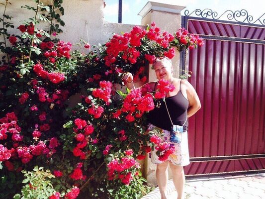  Kirkenes,   Galina, 67 ,   ,   , c 