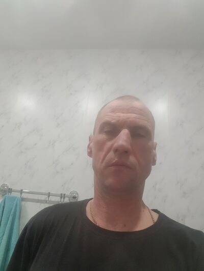  ,   Alex, 51 ,   ,   