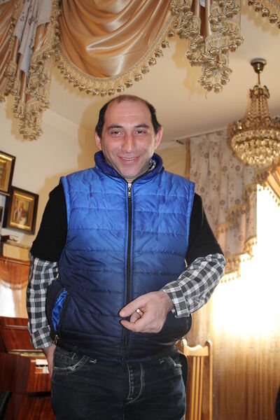  ,   Lasha, 34 ,   ,   , c 