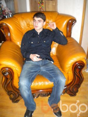  ,   Giga, 32 ,   