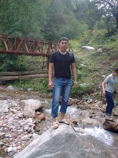  ,   Erbolat, 37 ,  