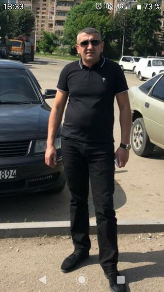  ,   Armen, 43 ,   c 