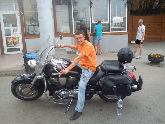  ,   Vlad, 45 ,  