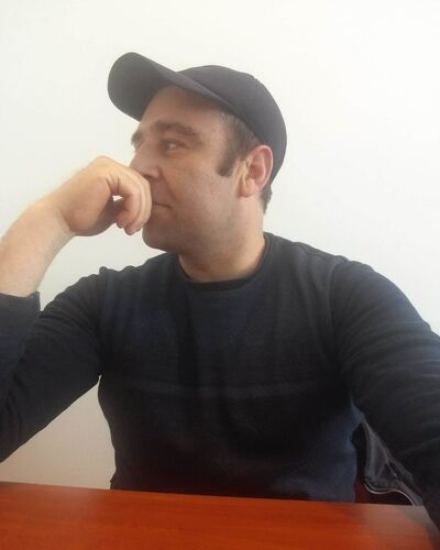  ,   Ruslan, 42 ,   ,   , c 