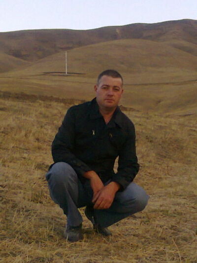 ,   Alex, 47 ,   ,   , c 