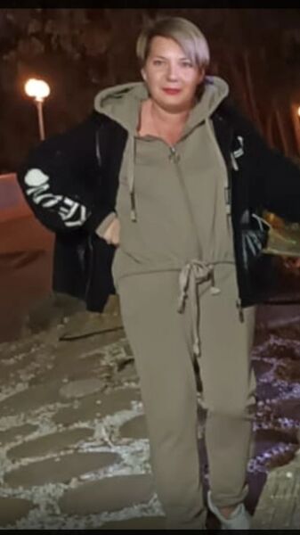  --,   , 42 ,     , c 