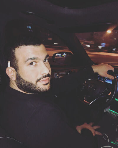  ,   Vazgen, 34 ,   ,   , c , 