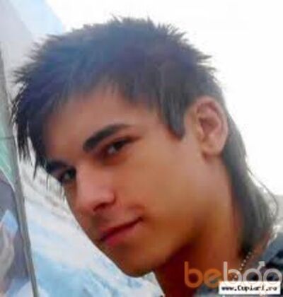  ,   Vasea, 32 ,   