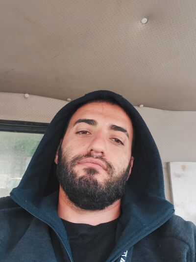  ,   Azat, 34 ,   ,   