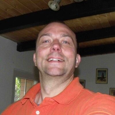  Abbots Langley,   John Martins, 58 ,   ,   , c 