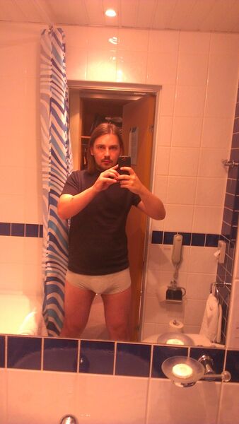  ,   Nevaghno, 35 ,   