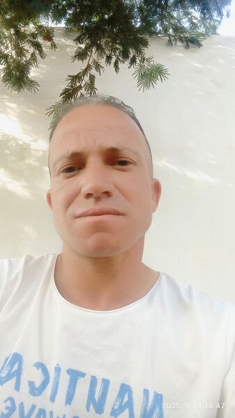  ,   Achraf, 44 ,   ,   
