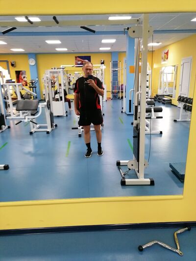  ,   Viktor, 40 ,   ,   , c 
