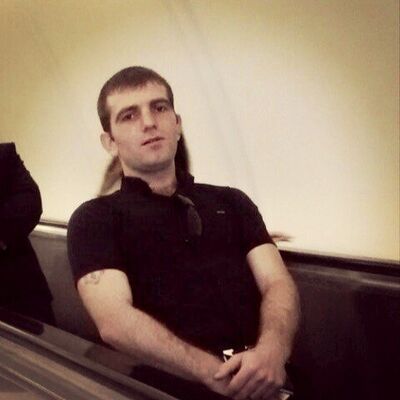  ,   Arto, 33 ,   ,   