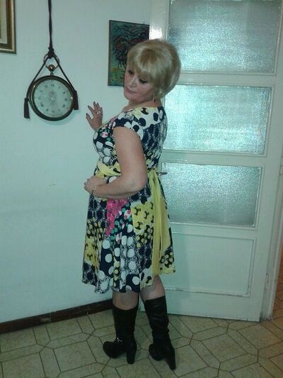  ,   Scarllet, 61 ,     , c 