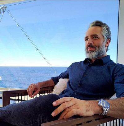  ,   Glover, 55 ,     , c 