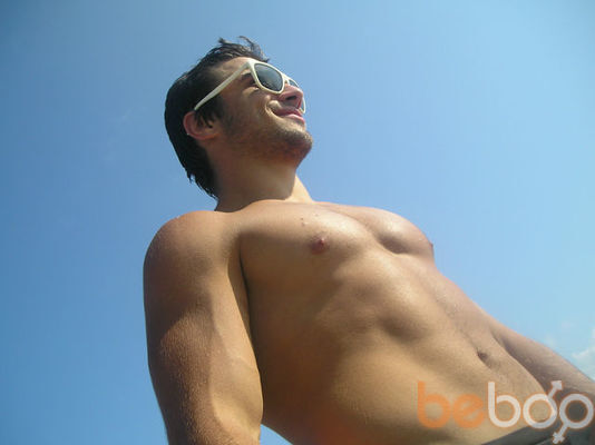  ,   Gio, 34 ,   