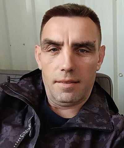  ,   Artur, 49 ,   ,   , c , 