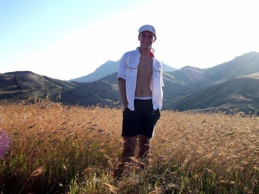  ,   Vitalik, 35 ,   