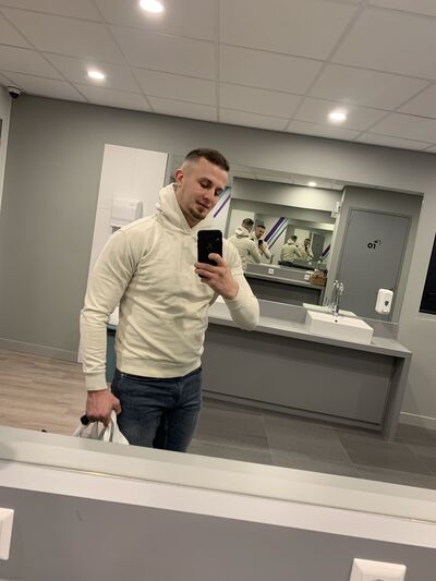  ,   Cristian, 31 ,   ,   