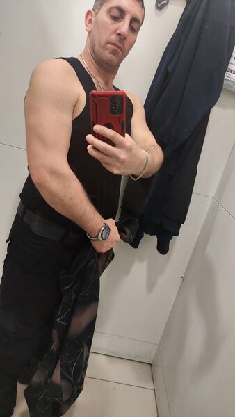 ,   Ali, 41 ,   c 