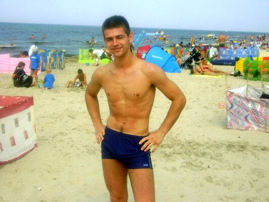  Bro,   Alex, 39 ,   ,   , c , 