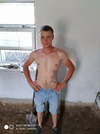  ,   Viktor, 31 ,   ,   , c 