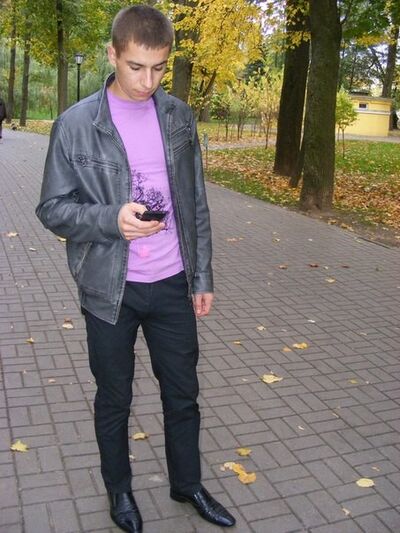  ,   Andrey, 32 ,   