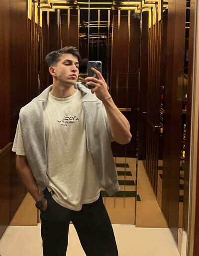  ,   Aslan, 31 ,   ,   