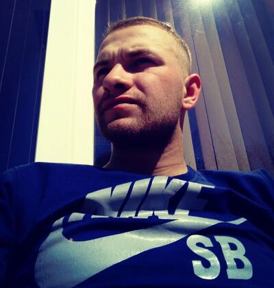  ,   Leonid, 32 ,   , 