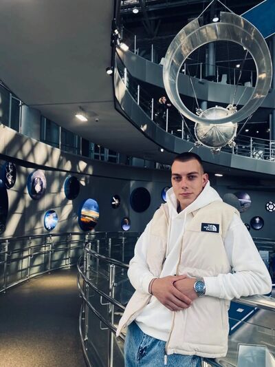  ,   Bogdan, 25 ,   ,   