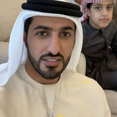  Lagos,   Prince, 44 ,   ,   