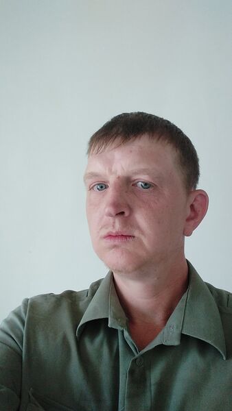  --,   Maxim, 42 ,   ,   , c , 