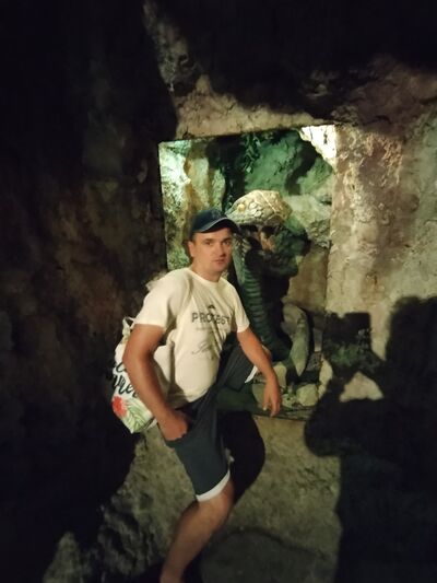  ,   Denis, 38 ,   ,   