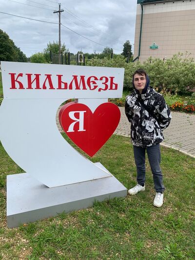  ,   Vasily, 22 ,   ,   