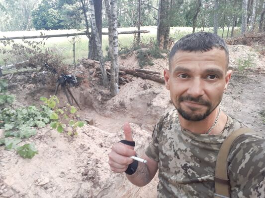  ,   Vadim, 40 ,   ,   