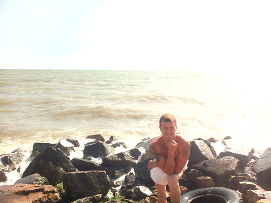  ,   Ivan, 37 ,   ,   , c 