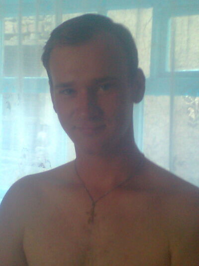   ,   Maxim, 32 ,   