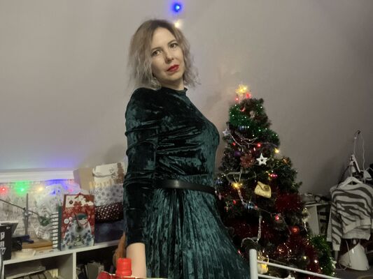  ,   Ekaterina, 38 ,   ,   