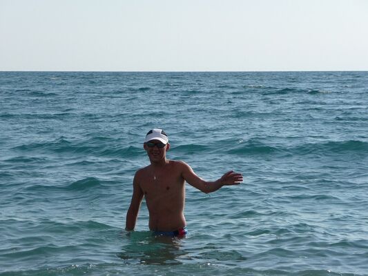  ,   Vadim, 42 ,   , 