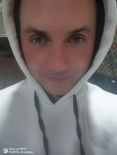  ,   Denis, 33 ,   ,   , c , 
