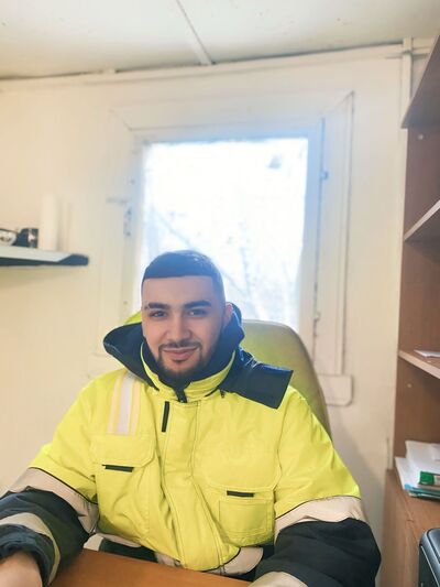  ,   Burak, 27 ,   ,   