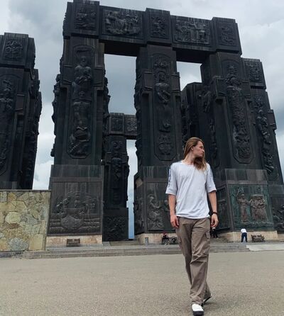  ,   Alex, 24 ,   ,   